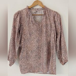 Anthropologie Dolan Ladies Size Medium Dusty Pink Leopard Print Blouse